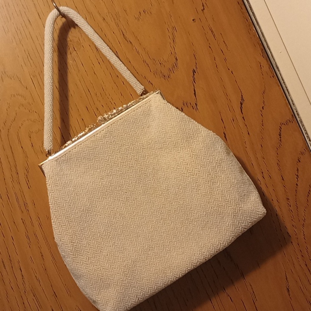 Vintage 1930-40s purse with strap one of a kind.